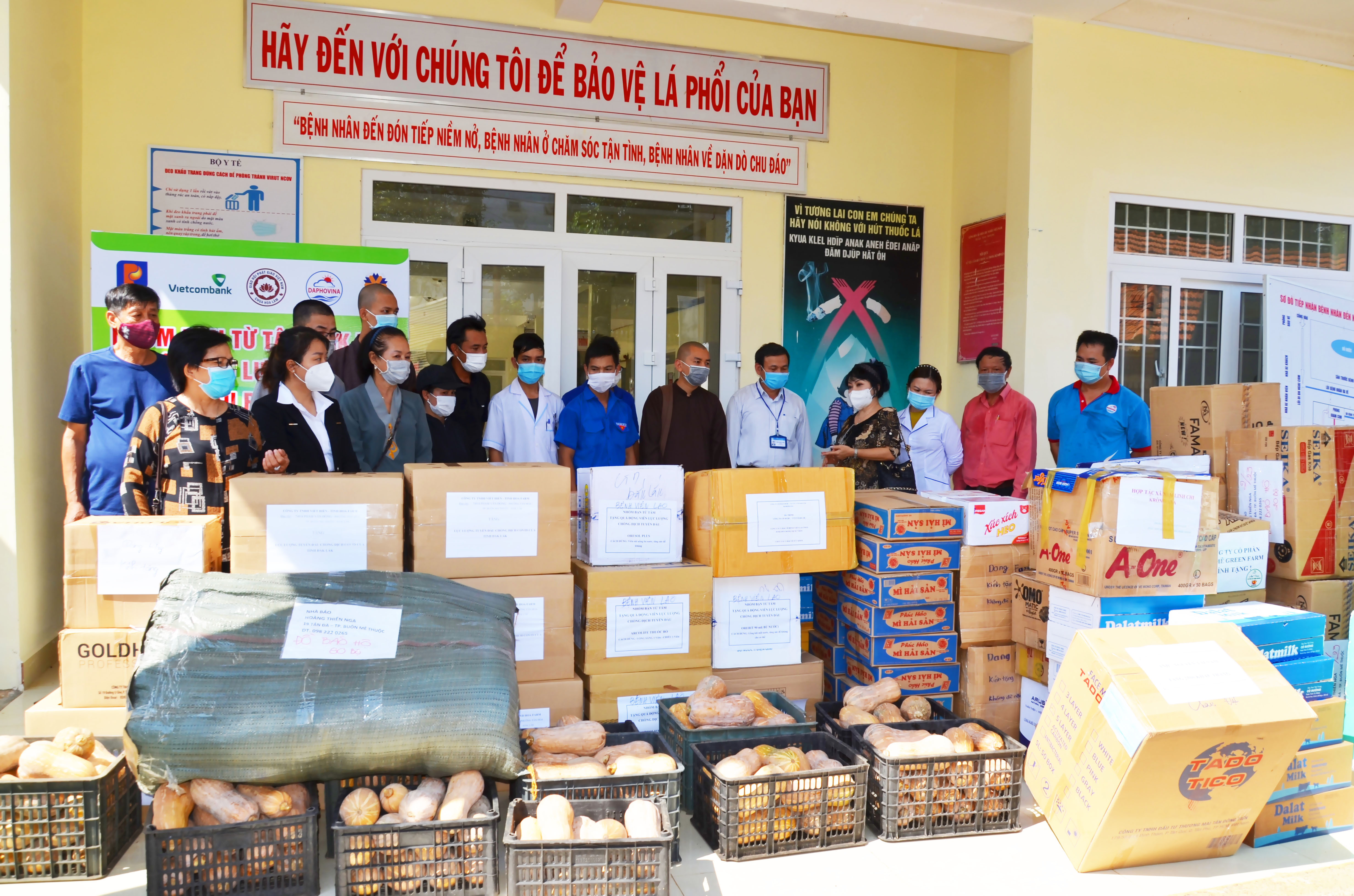 Thần tốc ủng hộ lực lượng phòng, chống dịch COVID-19 ở Đắk Lắk