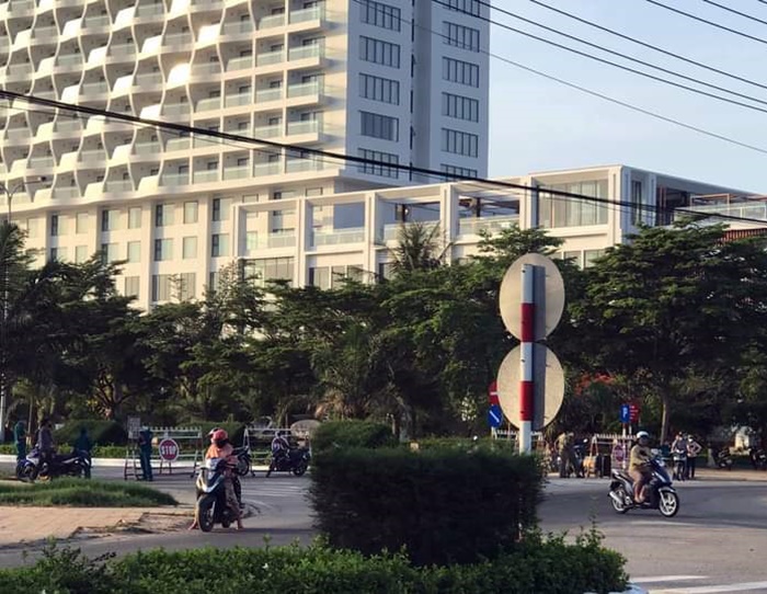 Ninh Thuận lập chốt chặn không để tụ tập trên bãi biển