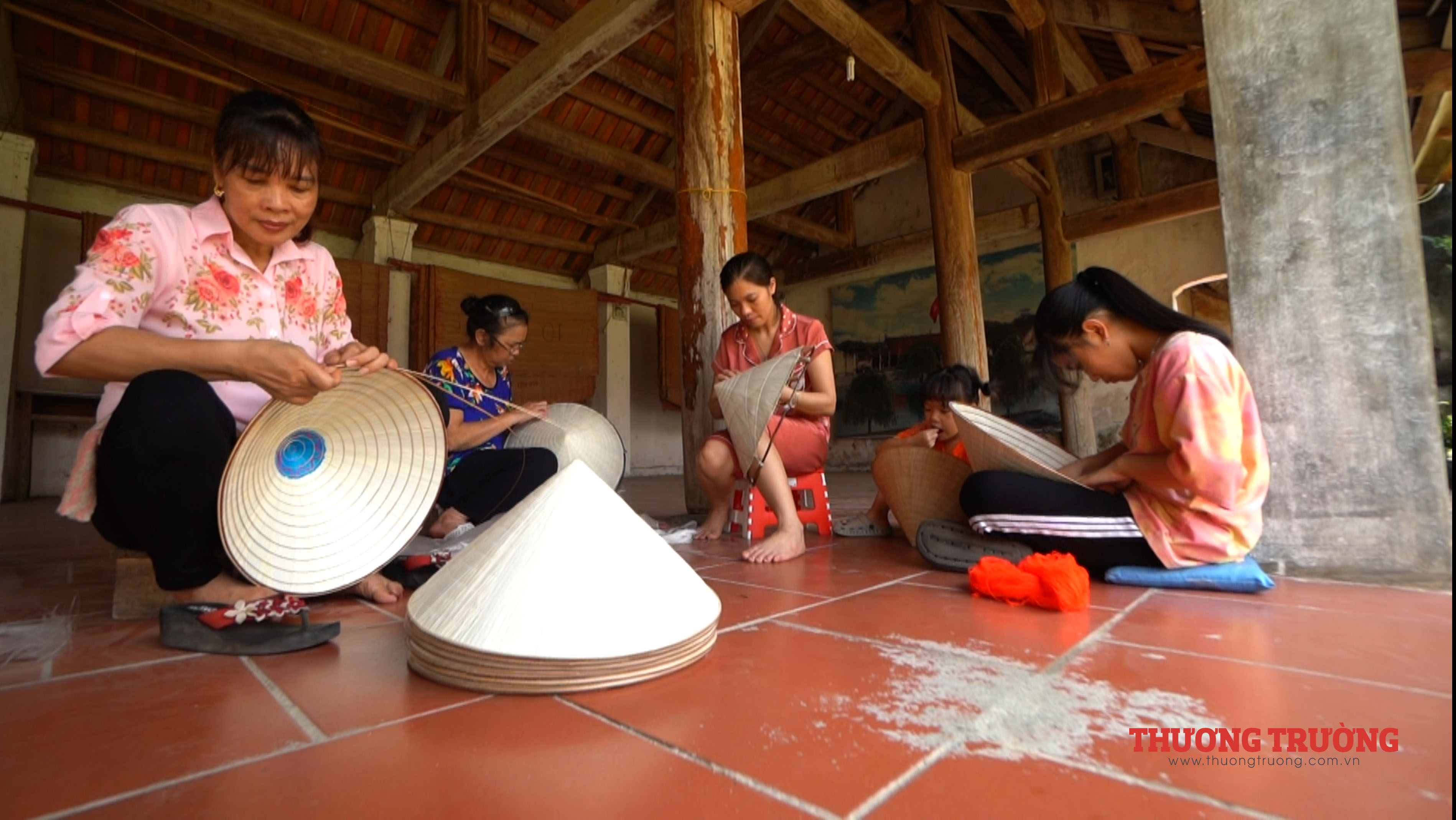 Nón lá Phú Châu, gìn giữ hồn nón Việt