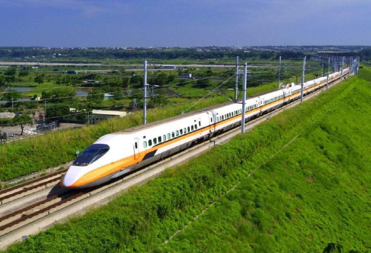 Đề xuất ưu tiên đầu tư 112.325 tỉ đồng làm 2 đoạn đường sắt tốc độ cao