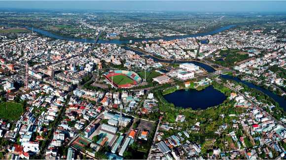 Long An Yêu cầu các nhà đầu tư phải báo cáo định kỳ tiến độ và công khai thông tin dự án