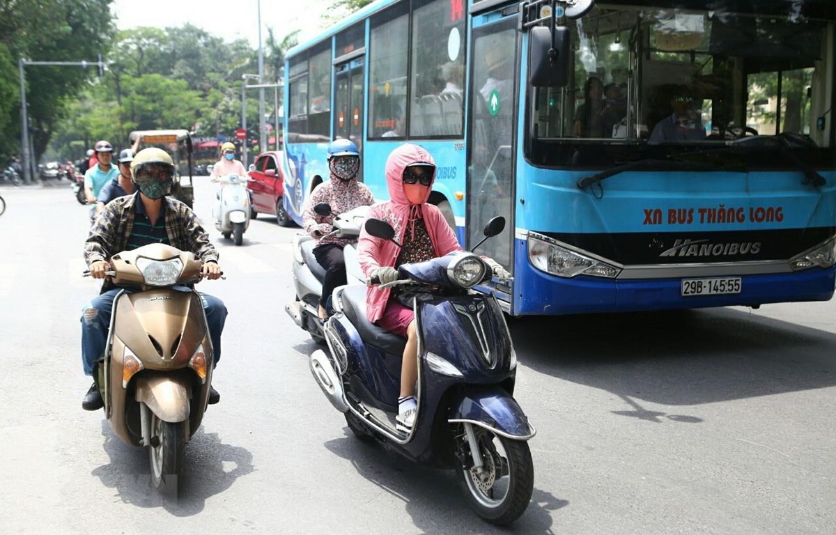 Dự báo thời tiết đêm nay và ngày mai 126 Hà Nội và các khu vực trên cả nước