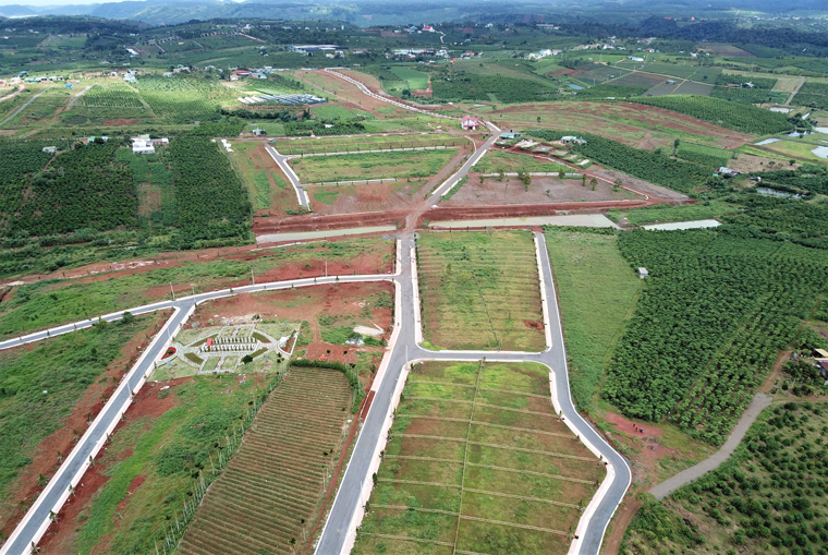 Lâm Đồng Đình chỉ công tác cán bộ liên quan tách thửa, quản lý đất đai tại TP Bảo Lộc