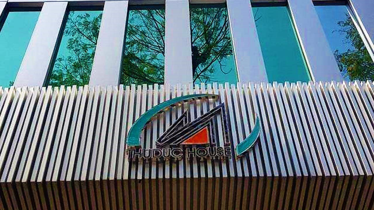 Thuduc House liên tiếp bán nhiều công ty con dù đang bị truy thu thuế