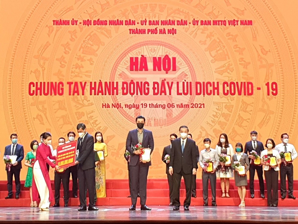 Tập đoàn Tân Hoàng Minh ủng hộ 20 tỷ đồng, quyết tâm cùng Tp. Hà Nội đẩy lùi dịch Covid – 19