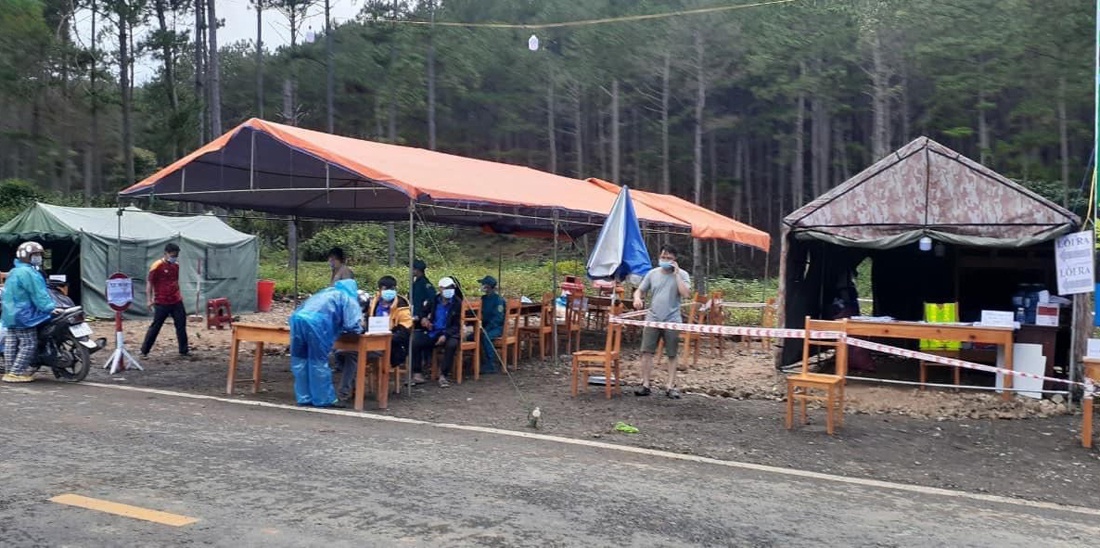 Lâm Đồng Dừng xe hợp đồng, xe du lịch từ các tỉnh phía nam để phòng, chống Covid-19 