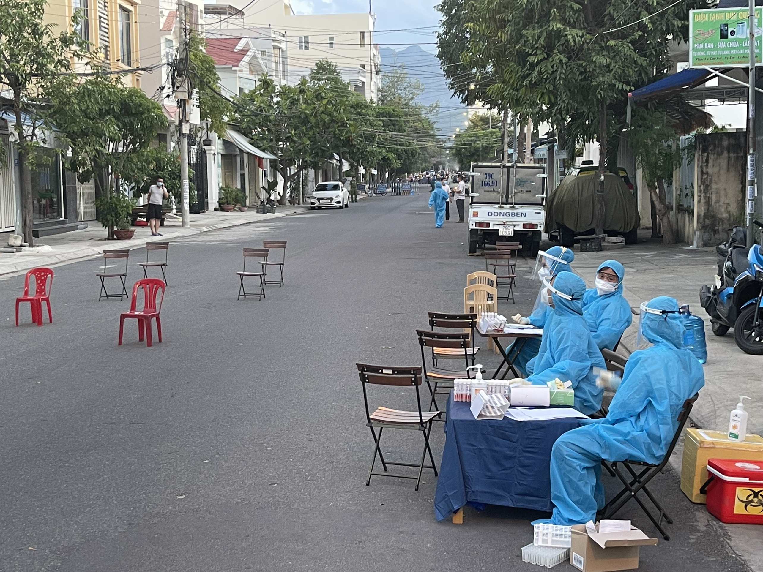 Khánh Hòa và Phú Yên phong tỏa nhiều nơi liên quan đến ca nghi nhiễm mới