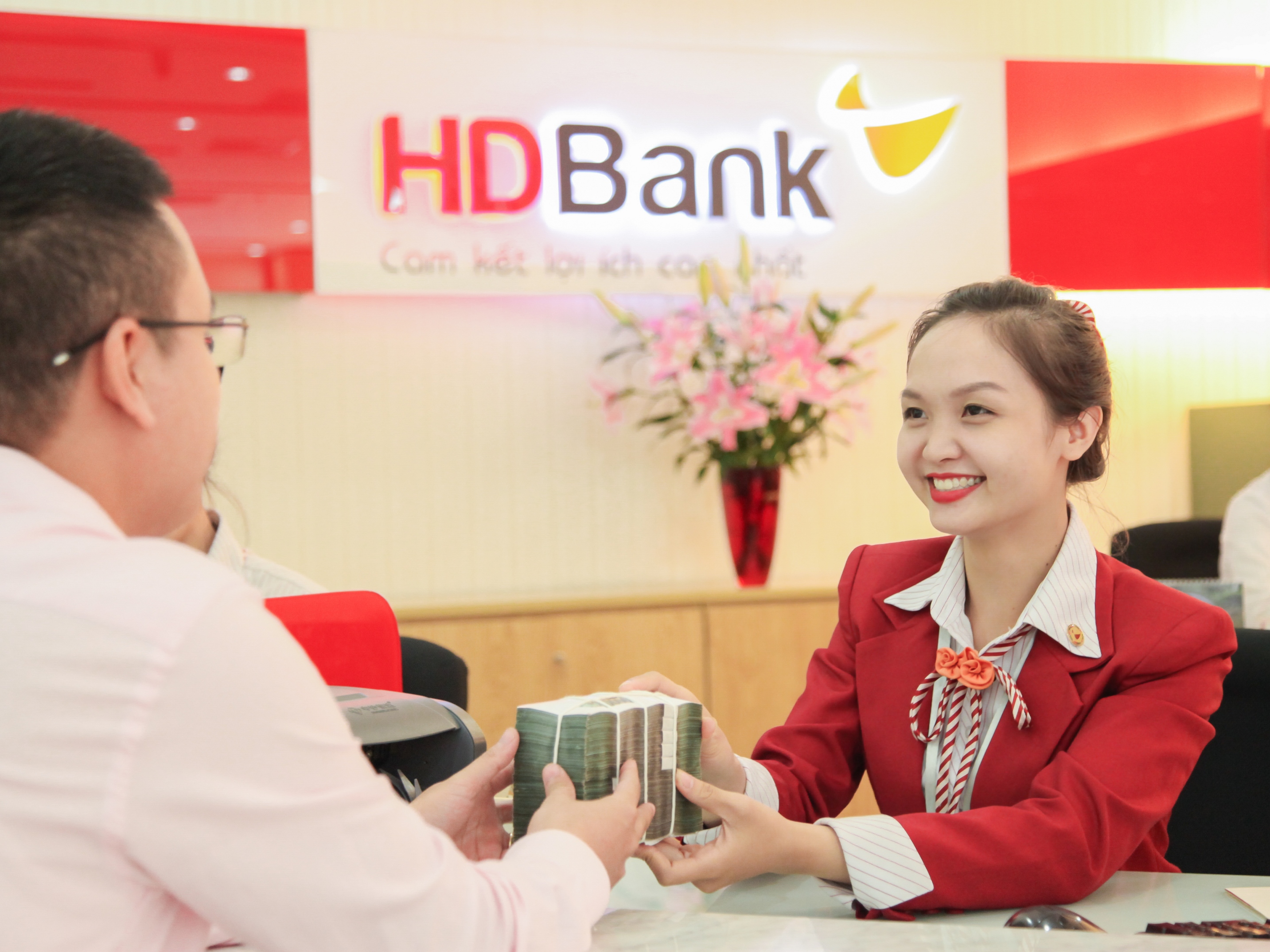 ADB nâng hạn mức tài trợ thương mại cho HDBank lên 125 triệu USD