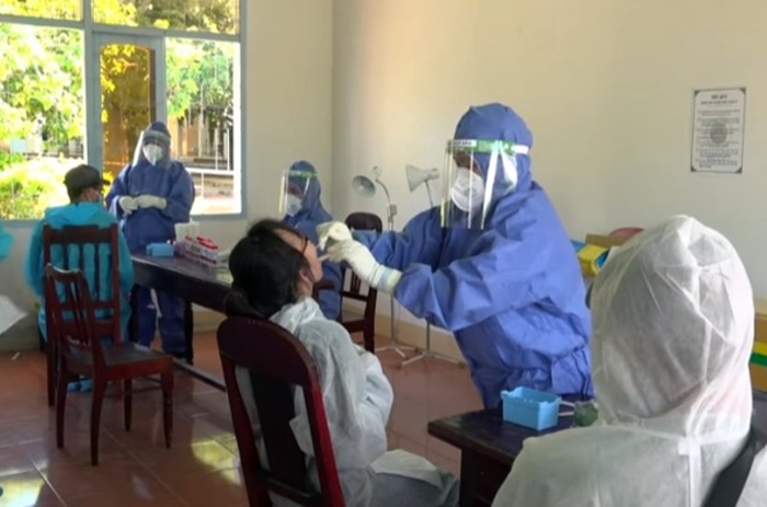 Một người từ TP.HCM về Ninh Thuận nhiễm Covid-19, 17 người bị cách ly