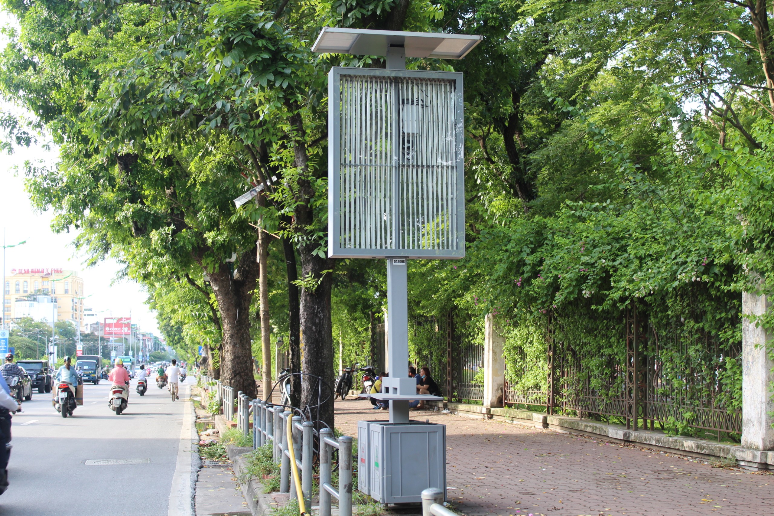 12000 thùng rác công nghệ tại Hà Nội nâng cấp mỹ quan hay sự lãng phí