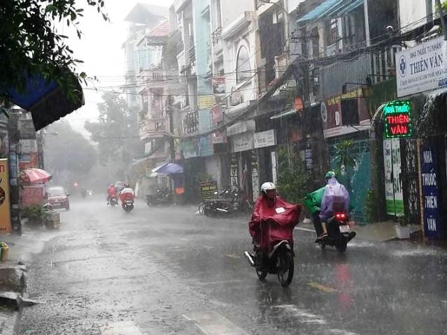 Dự báo thời tiết hôm nay 117 Nam Bộ có mưa rào và dông rải rác