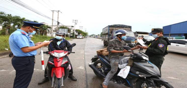 Người dân đi lại trong TP.HCM sẽ không phải kiểm tra giấy xét nghiệm COVID-19