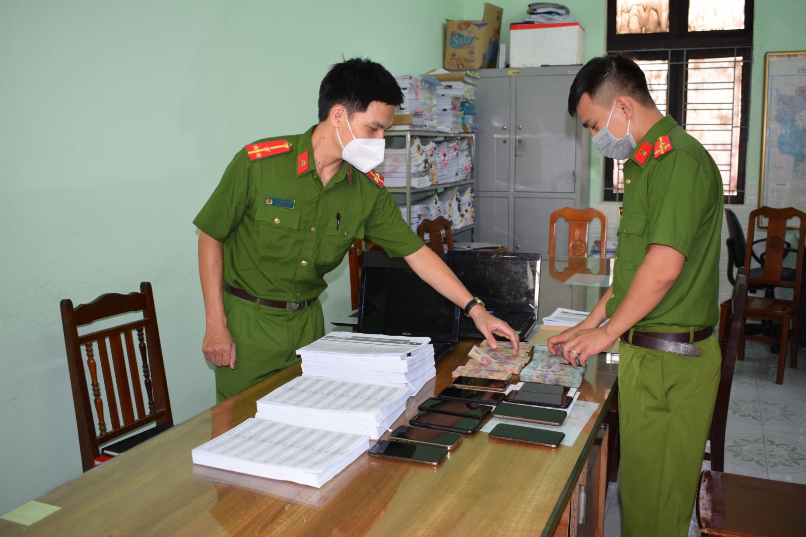 Hưng Yên Triệt phá đường dây cá độ bóng đá gần 200 tỷ