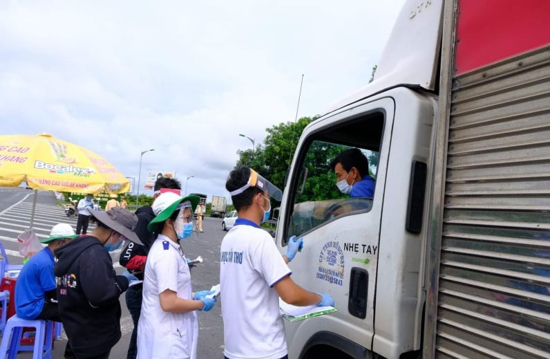 Long An không kiểm tra xét nghiệm COVID-19 với lái xe chở hàng nội tỉnh