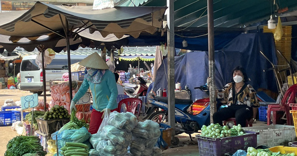 TP HCM Thí điểm chợ truyền thống bán rau củ trở lại giảm tải cho hệ thống siêu thị