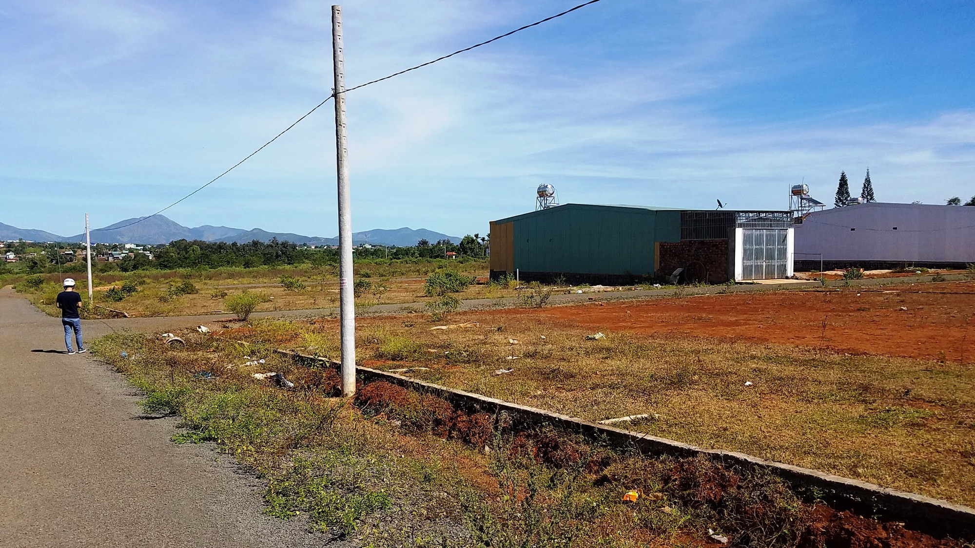 Gia Lai Hàng loạt cán bộ Sở TNMT bị kỷ luật vì cấp sổ đỏ trái phép