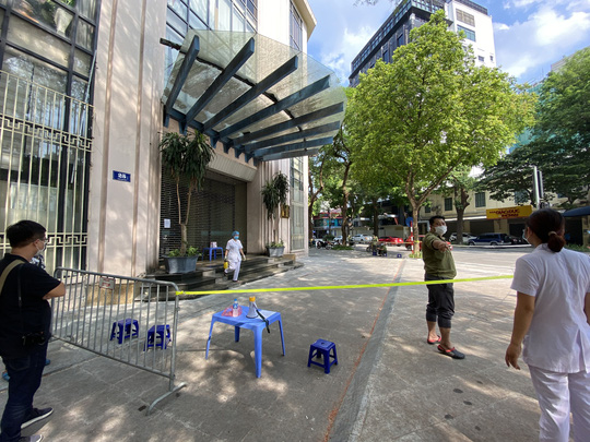 Nóng Phong tỏa tạm thời trụ sở Bộ Công thương do có cán bộ tiếp xúc với F0