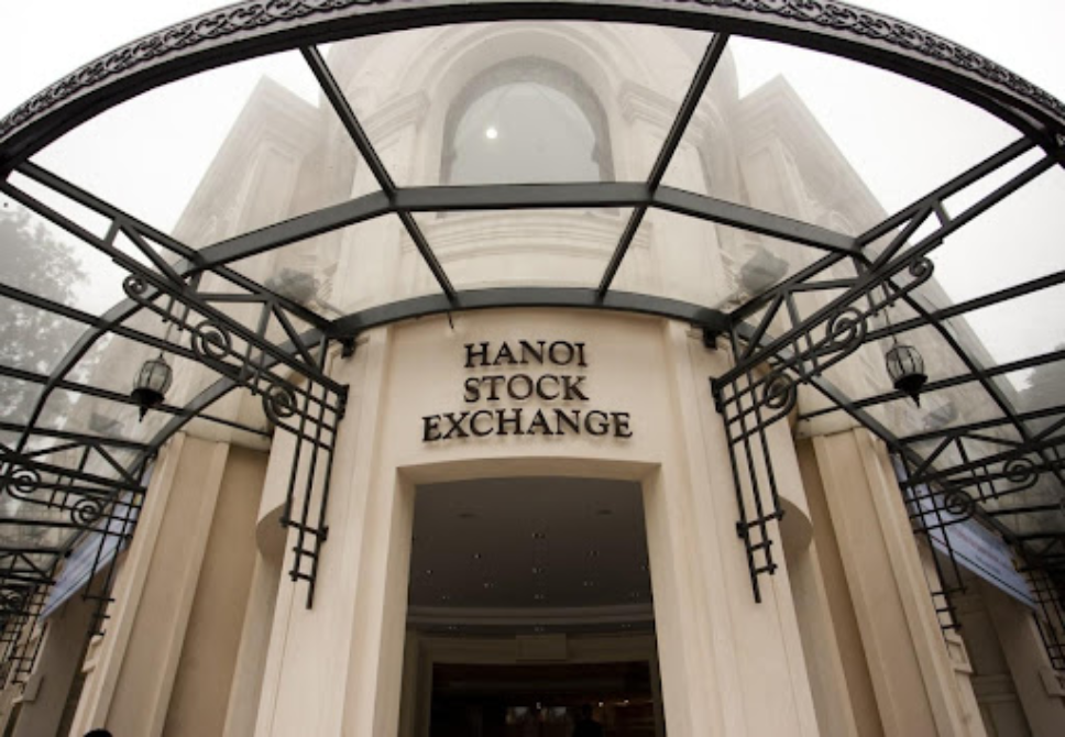 HNX điểm tên 57 cổ phiếu bị tạm dừng giao dịch trên UPCoM
