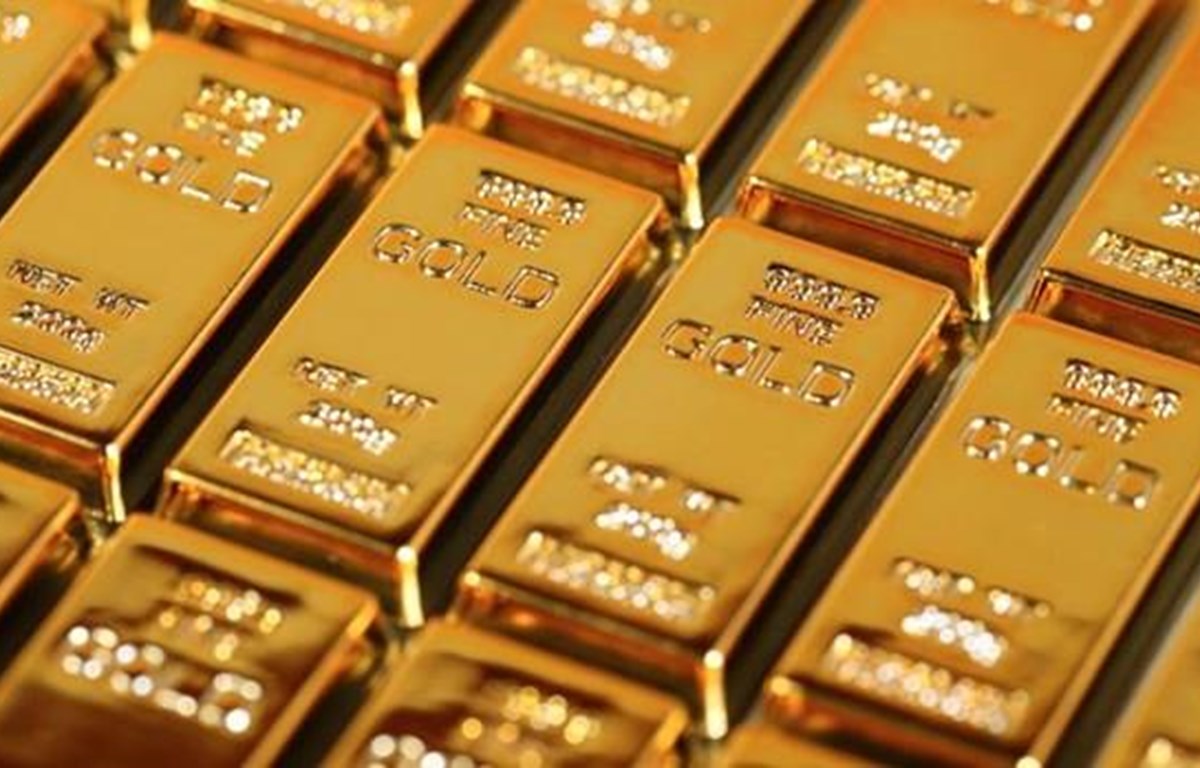 Giá vàng hôm nay 227 Bất ngờ quay đầu giảm mạnh mất mốc 1.800 USDounce