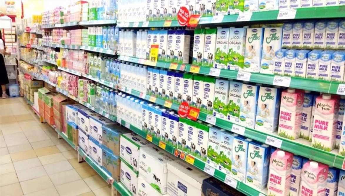 Đề xuất bổ sung đồ uống, sữa là hàng thiết yếu