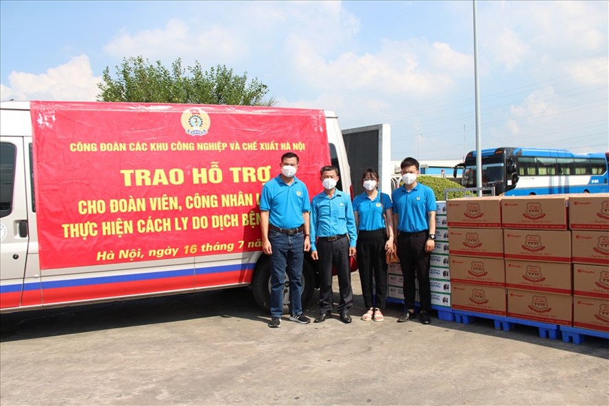 Hà Nội Thí điểm Xe buýt siêu thị 0 đồng hỗ trợ người lao động bị ảnh hưởng bởi dịch Covid-19 