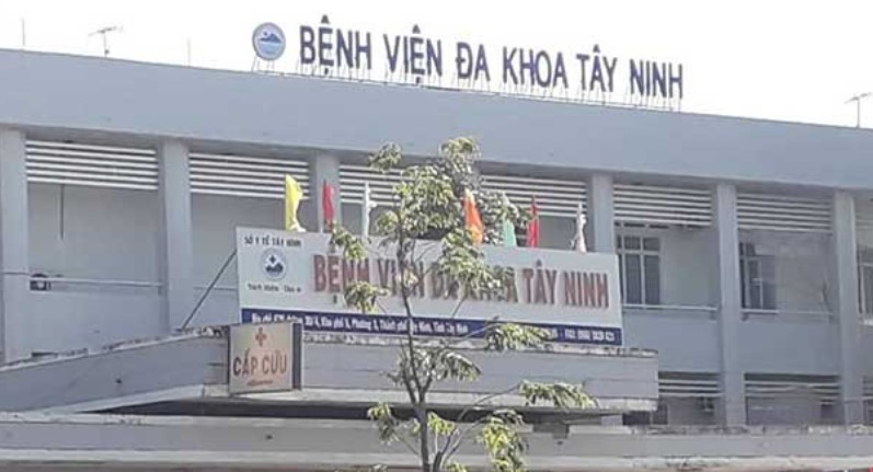 Bệnh viện Đa khoa tỉnh Tây Ninh tạm ngừng tiếp nhận bệnh nhân vì có ca dương tính SARS-CoV-2