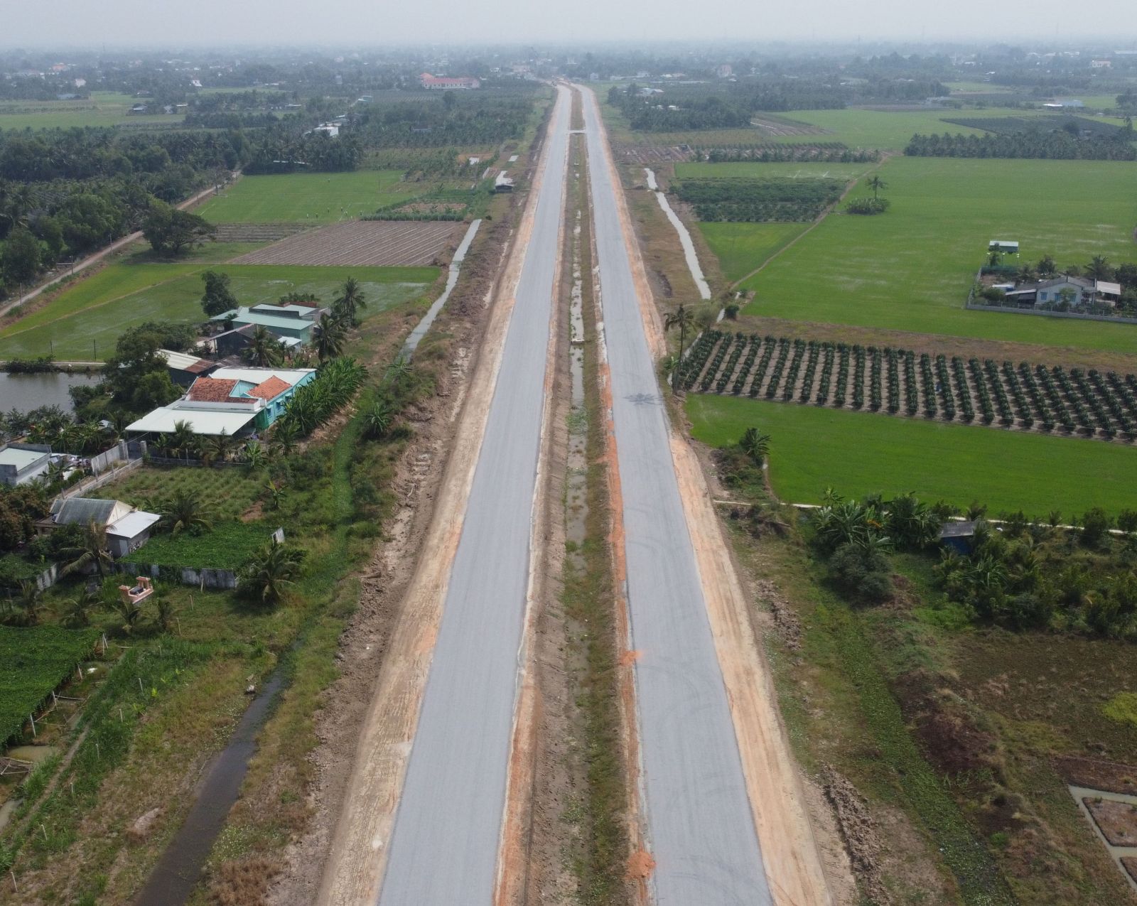 Long An Chỉ đạo xử lý dứt điểm các vướng mắc tại dự án giao thông trọng điểm