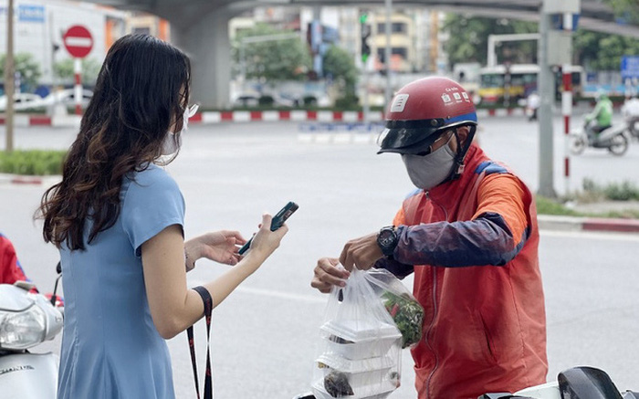 Nóng Đã có hướng dẫn cho shipper giao nhận hàng hóa thiết yếu trên địa bàn Hà Nội