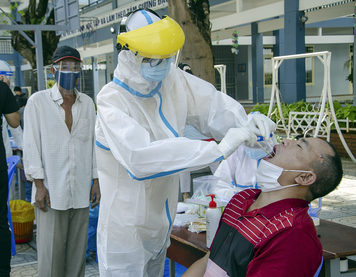 Bà Rịa - Vũng Tàu thành lập 9 bệnh viện dã chiến điều trị COVID-19