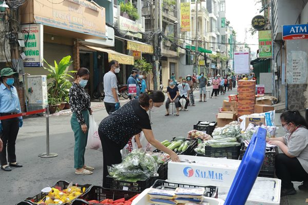 Saigon Co.op đề xuất phương án đặt mua chung tại các khu dân cư, khu phong tỏa