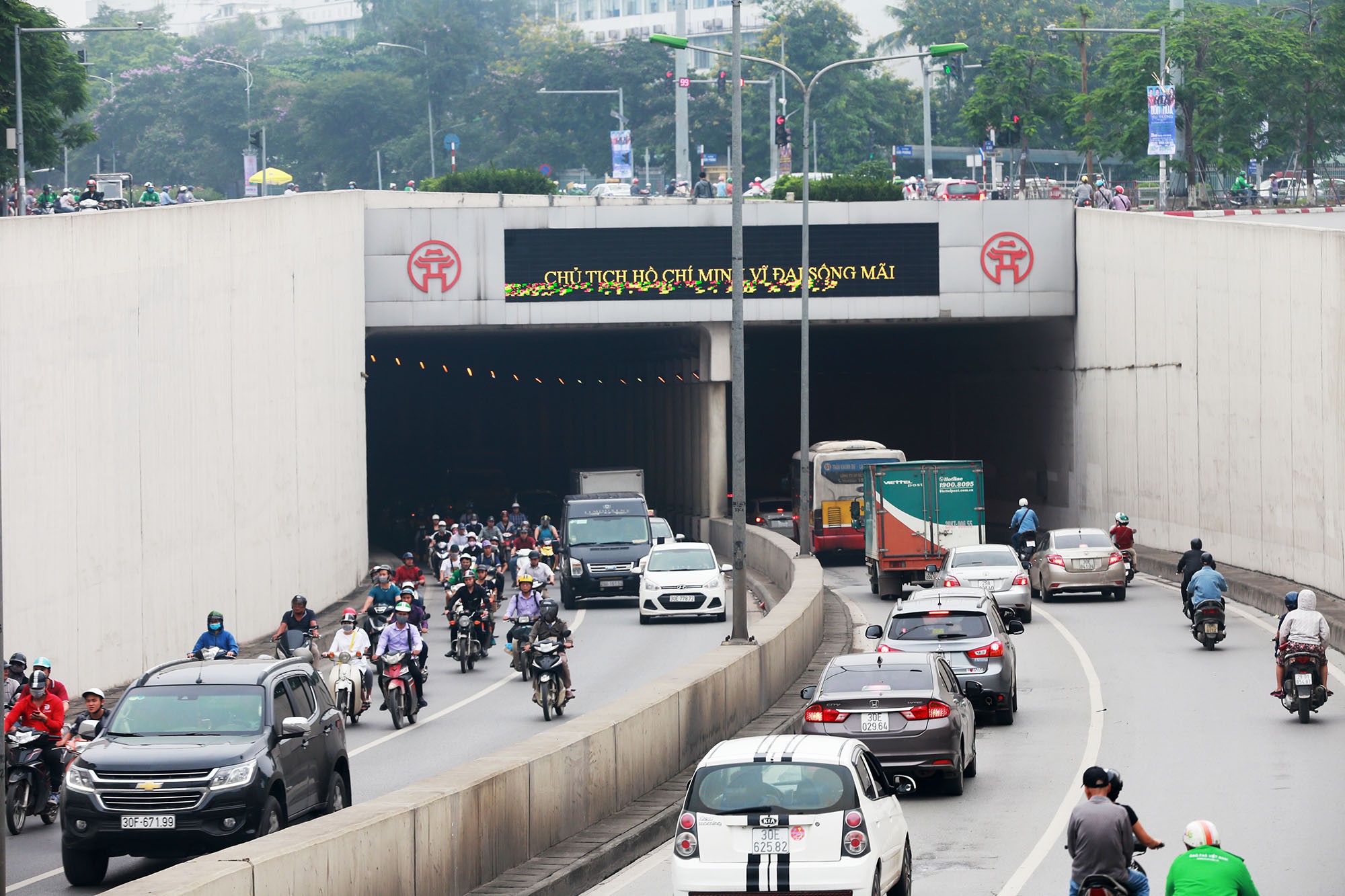 Hà Nội cấm một chiều hầm Kim Liên hơn 30 ngày để sửa chữa