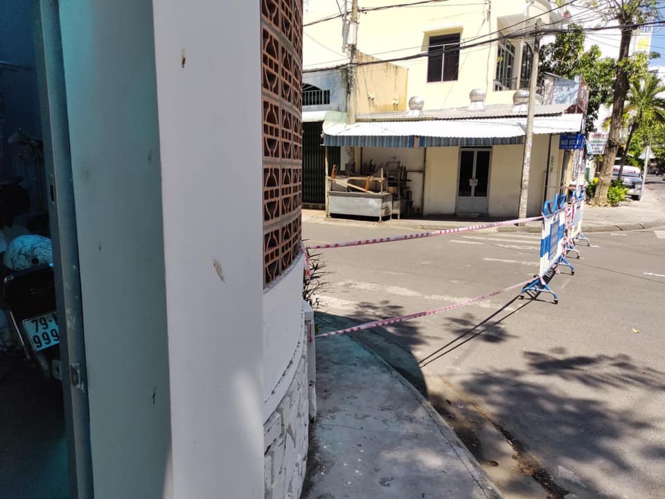 Nha Trang (Khánh Hoà) Người dân không ra ngoài vào buổi tối, phong toả 11 xã, phường