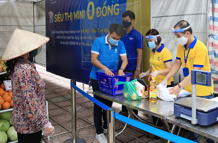 Những gian hàng 0 đồng hỗ trợ người dân gặp khó khăn do dịch bệnh