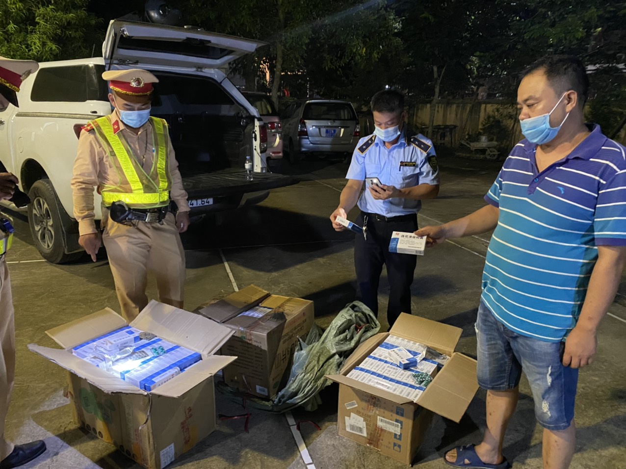 Ngăn chặn lượng lớn thuốc tân dược không rõ nguồn gốc trên đường lưu thông