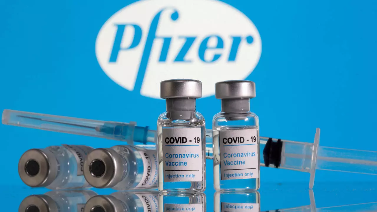 Khoảng 50 triệu liều vaccine Pfizer sẽ về Việt Nam dịp cuối năm