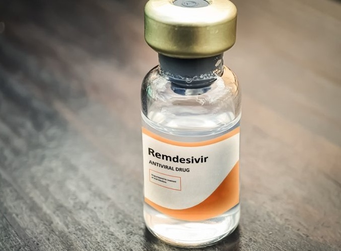 Vingroup đặt mua thành công 500.000 lọ thuốc điều trị COVID-19 trao tặng cộng đồng