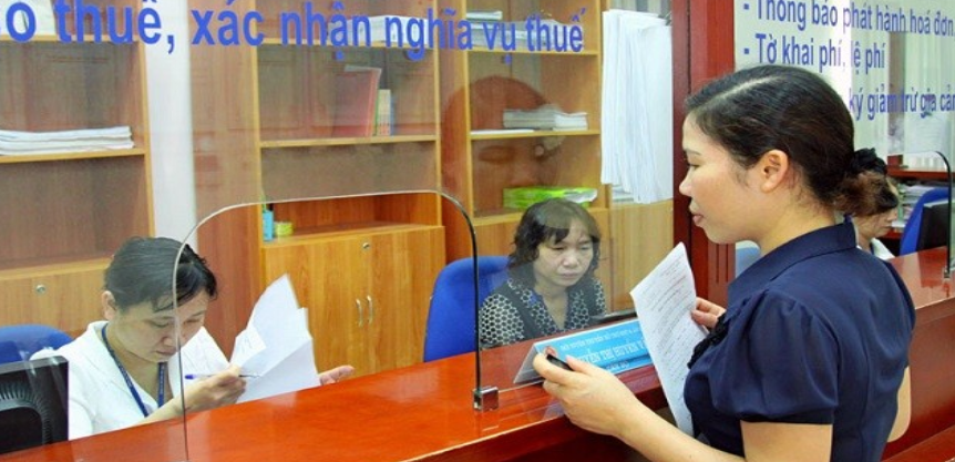 Hà Nội 27.000 doanh nghiệp và 600 hộ kinh doanh đề nghị gia hạn tiền thuế