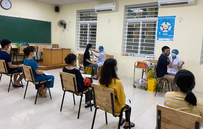 Hà Nội phân bổ gần 232.000 liều vaccine Covid- 19 cho 30 quận, huyện