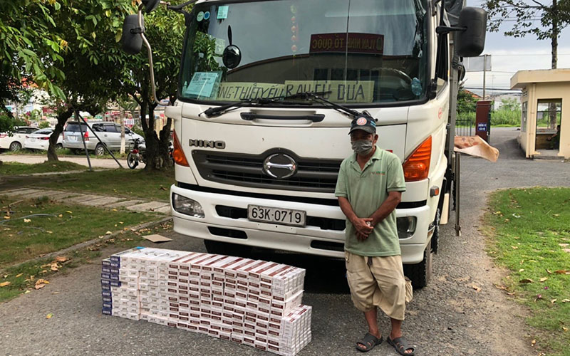 Lợi dụng luồng xanh nhiều phương tiện vận chuyển hàng hóa trái phép