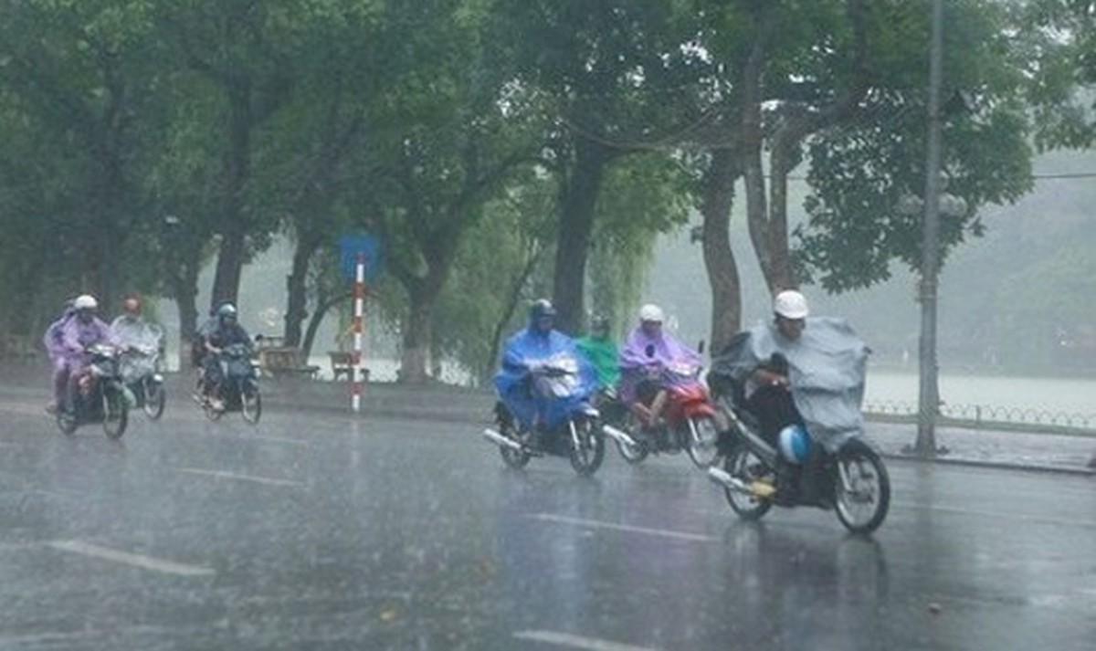 Dự báo thời tiết ngày 98 Hà Nội mát trời nhờ có mưa rào và dông vào chiều tối
