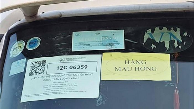 Gia hạn thẻ ưu tiên luồng xanh vận tải tại các tỉnh thành đang thực hiện giãn cách