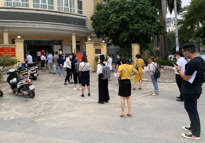 Lãnh đạo Hà Nội giải thích việc siết chặt giấy đi đường, cho biết sẽ điều chỉnh lại thực chất và phù hợp hơn