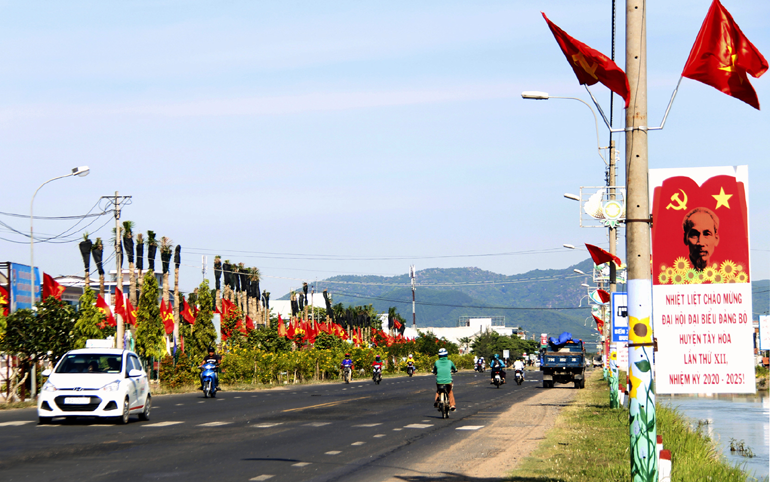 Phú Yên duyệt nhiệm vụ quy hoạch xây dựng thị trấn Sơn Thành Đông hơn 8.000 ha