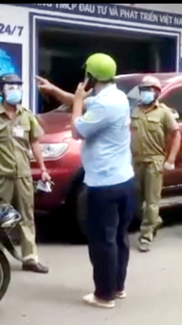 Một nhân viên Công ty Môi trường – Đô thị Bình Thuận bị ngừng việc vì “thông chốt” kiểm dịch