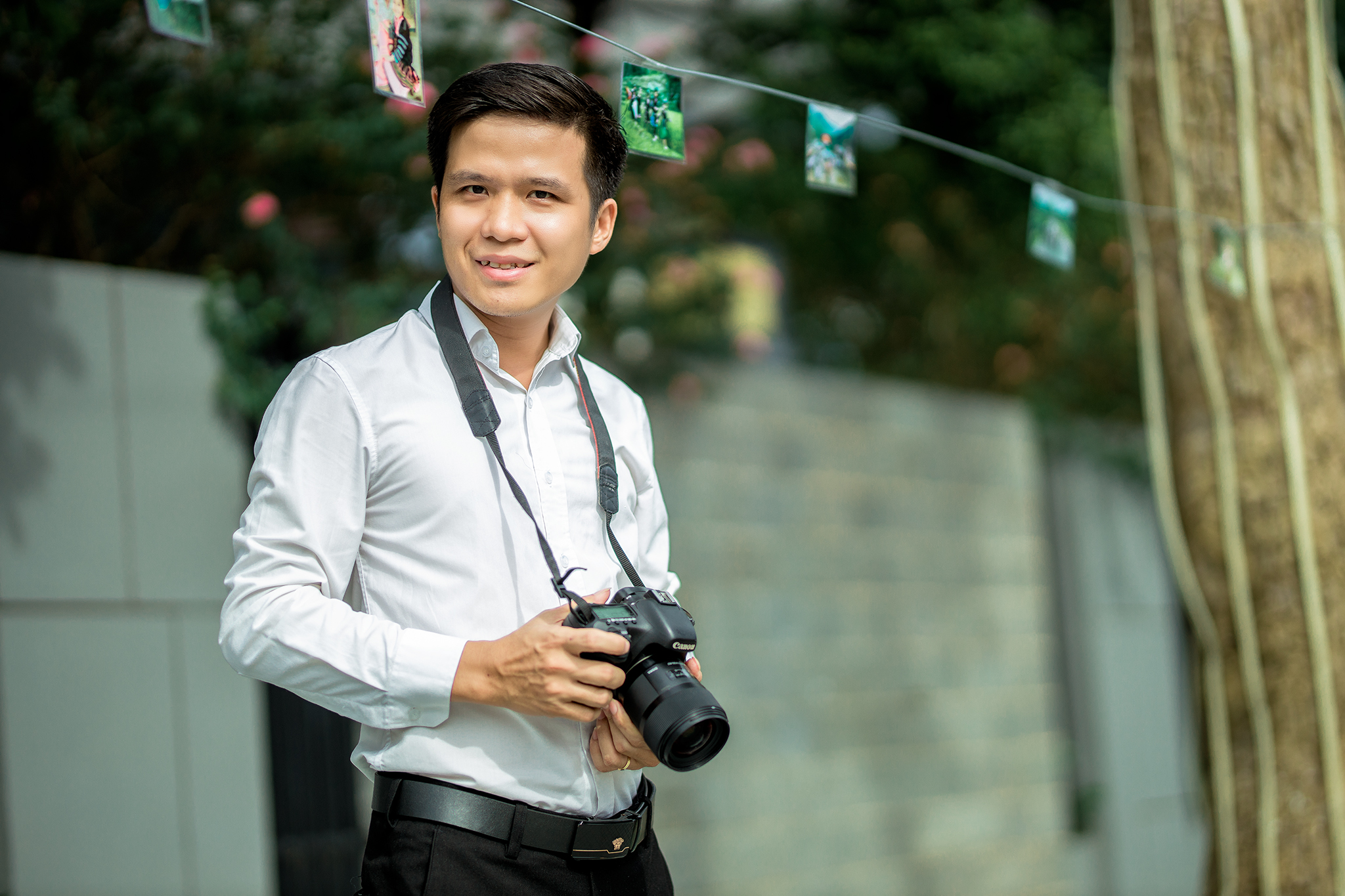 Từng tốt nghiệp đại học xuất sắc, bỏ ngang “việc nhẹ lương cao” Vũ Ngọc Thiện thành nhiếp ảnh gia nổi tiếng khắp cõi mạng