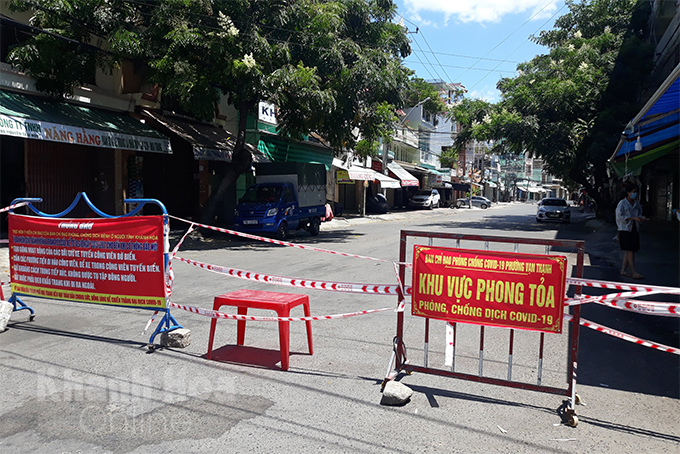 Người dân Nha Trang không được ra đường trong 7 ngày tới