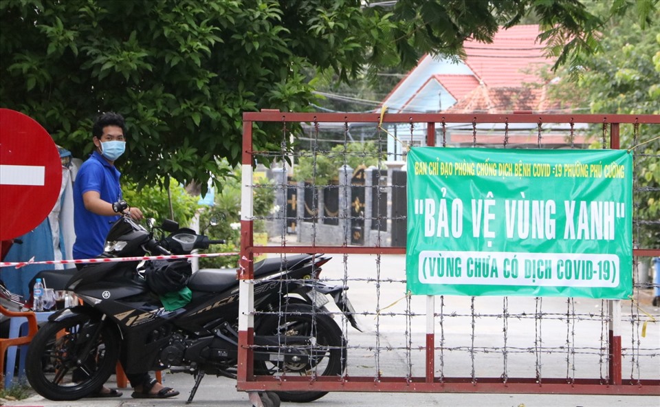 Bình Dương Quyết tâm mở rộng vùng xanh và từng bước tổ chức lại hoạt động kinh doanh, thương mại, dịch vụ 