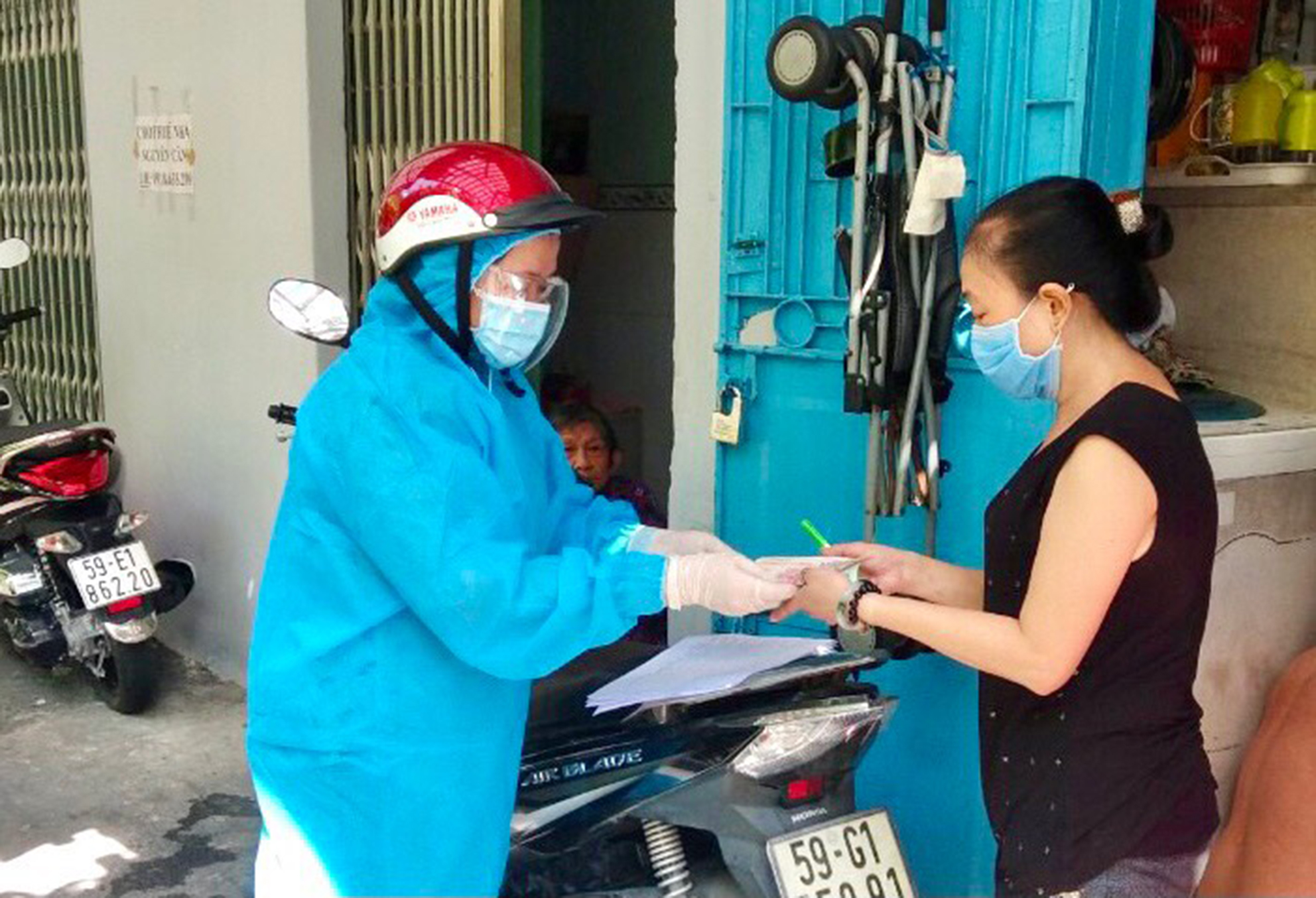 TP Hồ Chí Minh hỗ trợ tiền trọ, lương thực cho người gặp khó khăn trong tháng 8 và 9