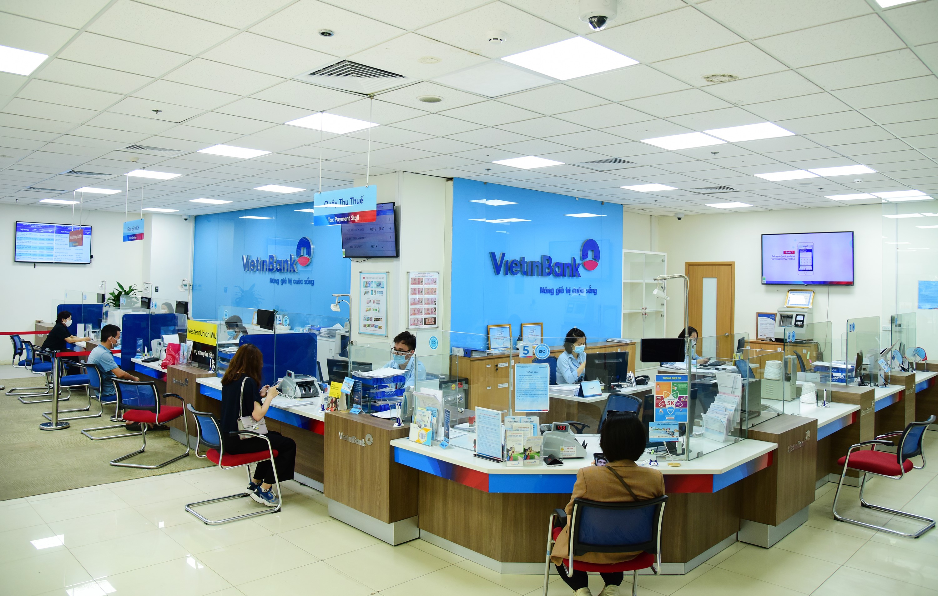 VietinBank tiếp tục bổ sung 20.000 tỷ lãi suất ưu đãi, nâng tổng quy mô gói hỗ trợ khách hàng bị ảnh hưởng COVID-19 lên tới 150.000 tỷ đồng