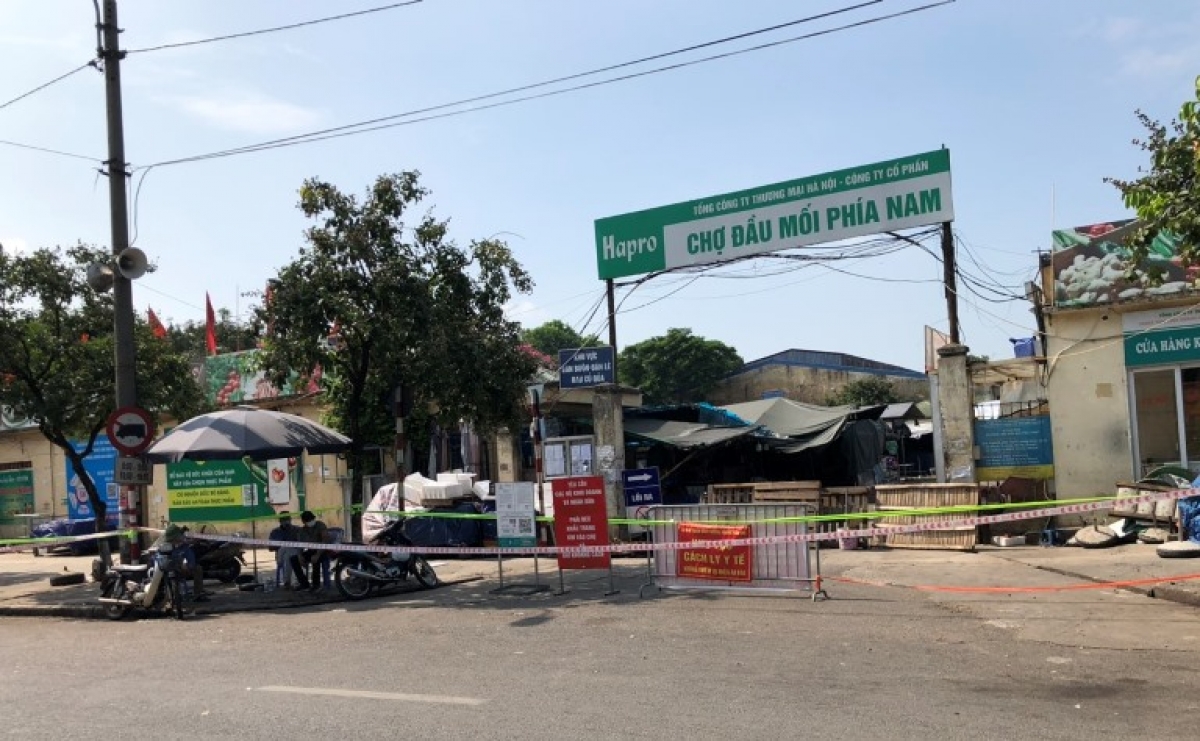 Hà Nội mở cửa hoạt động trở lại chợ đầu mối phía Nam từ 0 giờ ngày 208